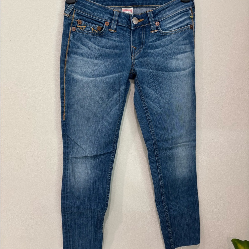 True Religion | Ankle Jeans in Classic Blue | Size 25